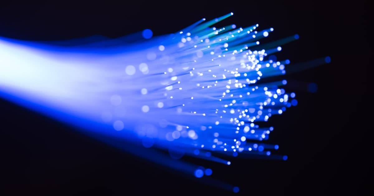 NVIDIA Investe US$ 4 Bilhões em Óptica para Escalar Data Centers de IA