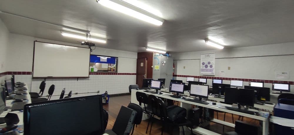 Laboratório Educacional