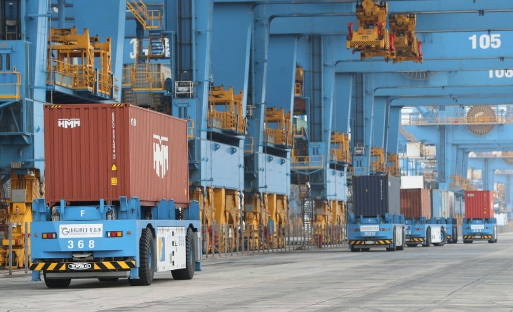 Portos Autônomos da China: Eficiência Recorde com IA e 5G